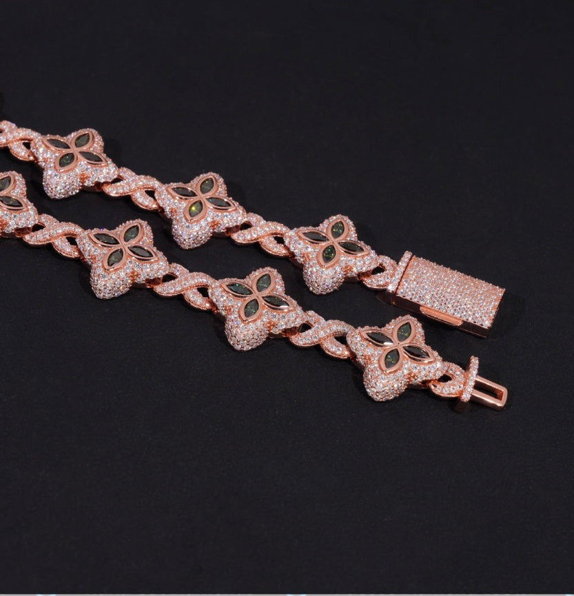 Custom 12mm Clover Link Infinity Chain - Rose Gold Moissanite