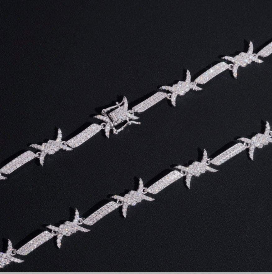Custom Barbed Wire Chain - 925 Silver Moissanite