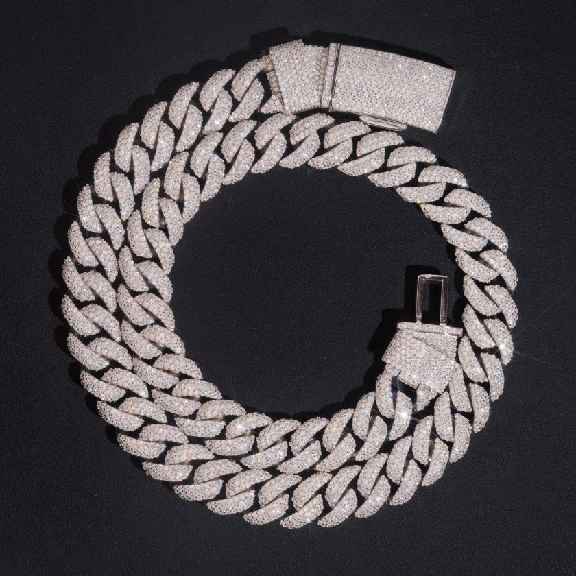 22mm Cuban Chain - 925 Silver Moissanite